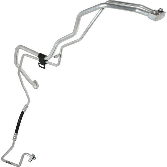 Línea de succión y líquido con orificio